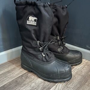 Sorel Black Glacier XL Winter Boots
